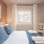 C19 Sunny Apartment With Pool And Terrace