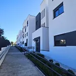 Magnificent Flat With Sea View And Swimming Pool