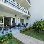 Benalmadena Puerto Marina Vacation Apartment 1 Minute From The Beach