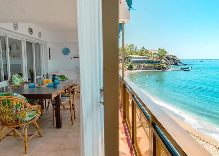Nt Malibu Beach Stunning Sea Views