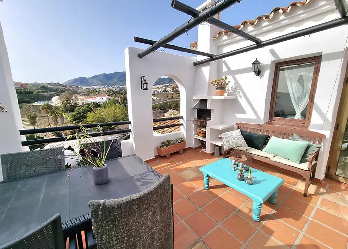 2 Bed Apartment In Pueblo Evita