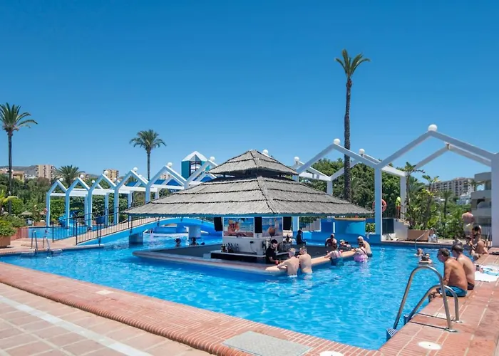 Seafront Apartment Benalbeach
