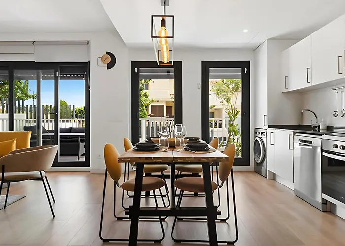 Magnificent Flat With Sea View And Swimming Pool