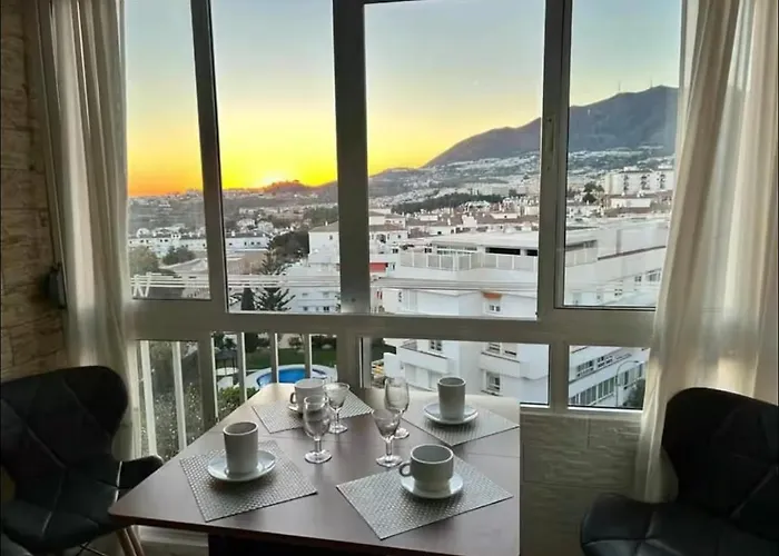 Precioso Apartamento En Benalmadena, Piscinas, Recep 24 Horas