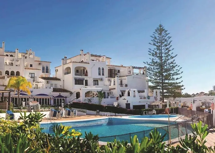 Stunning One Bedroom Pueblo Evita. Sea Views