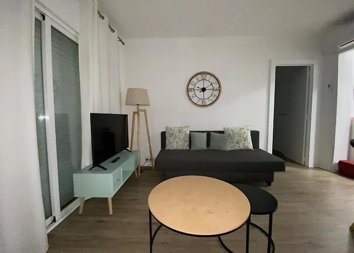 The 4 Suns Apartment