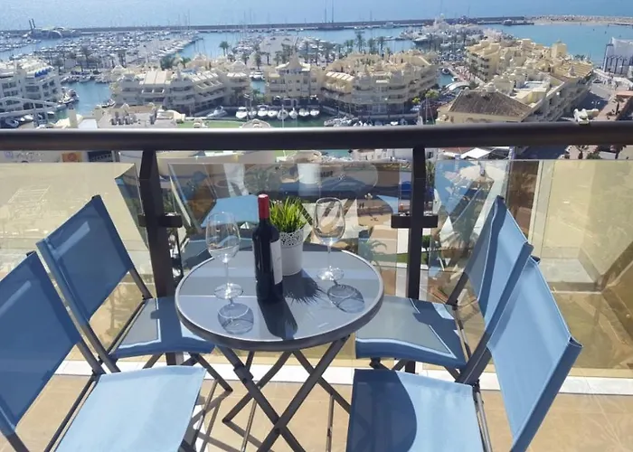 Estudio Puerto Marina