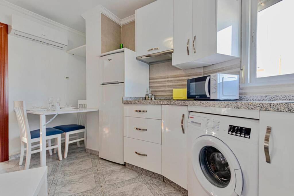 797 Holiday - Amplio Estudio En Puerto Marina Apartment