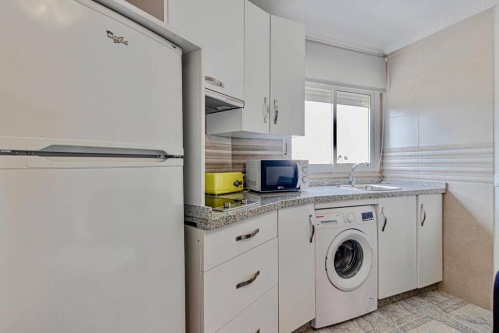Apartment 797 Holiday - Amplio Estudio En Puerto Marina Benalmadena