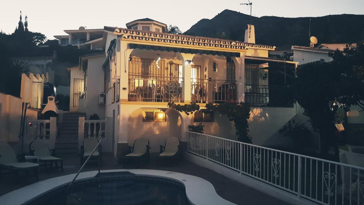 Tony Сasa de vacaciones