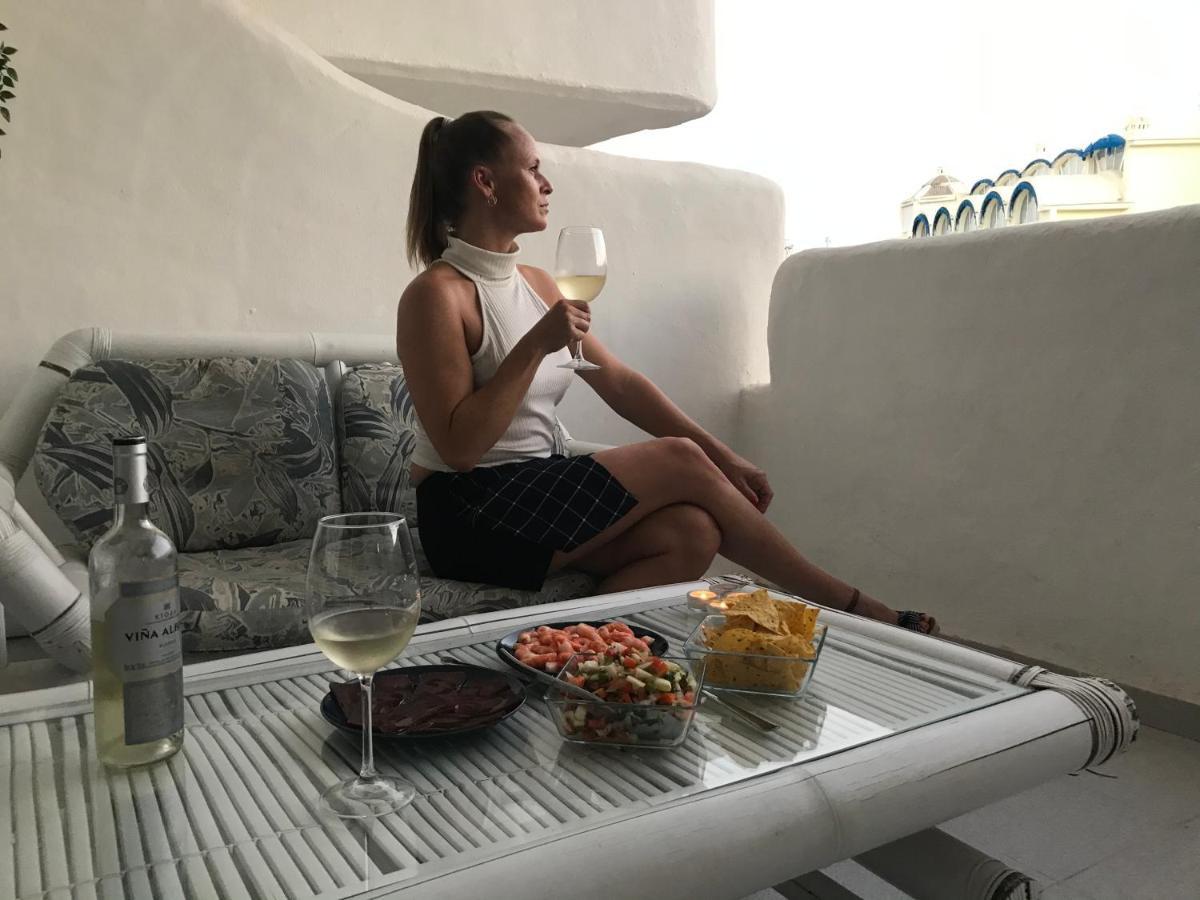 Puerto Marina Apartment *