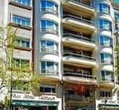 Kross Velazquez Benalmadena