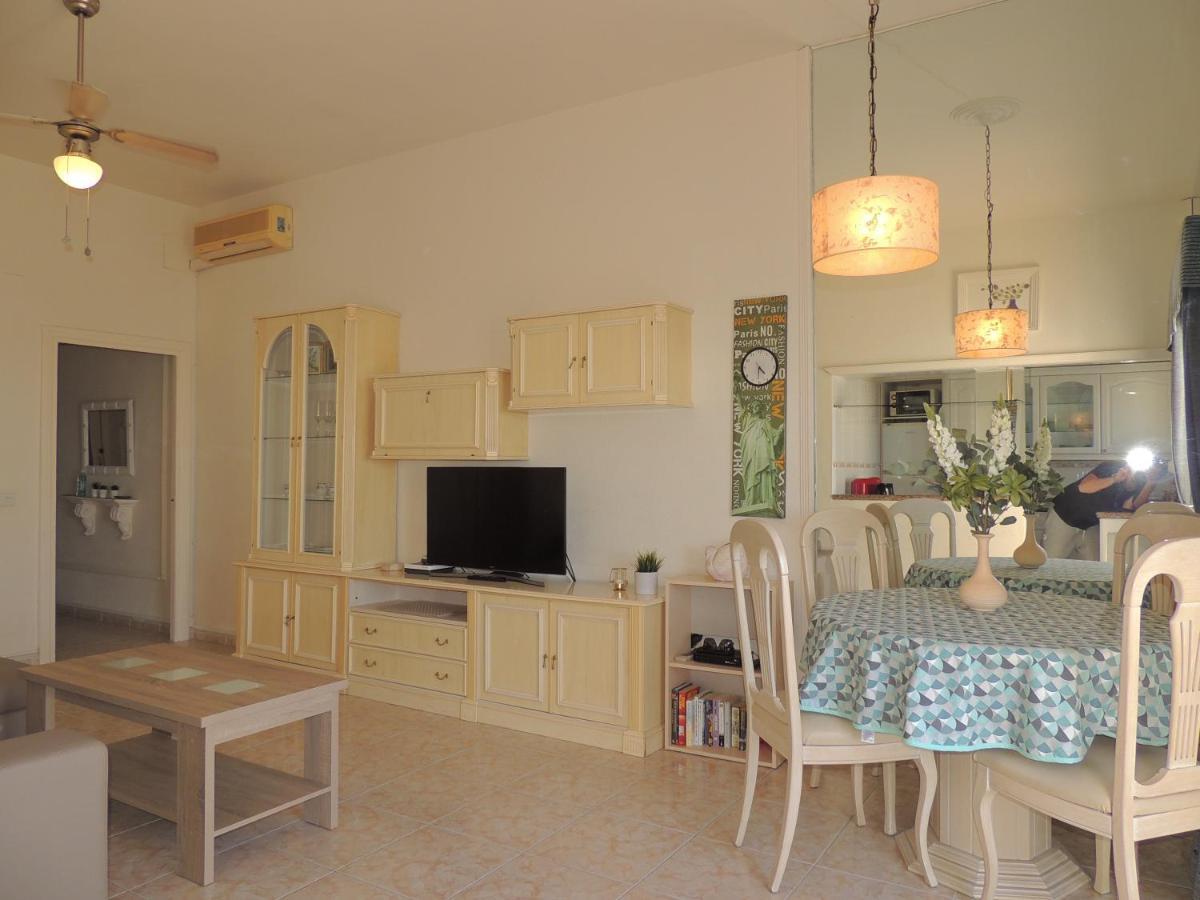Ole Playa 5a Front - A Pie De Playa, Sea Views - Vistas Al Mar, Puerto Marina Appartement Benalmádena