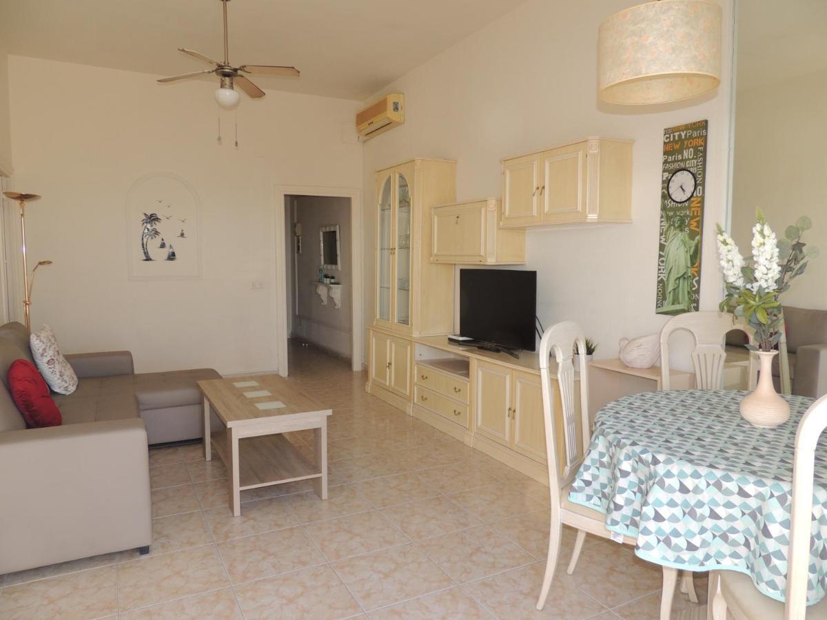 Ole Playa 5a Front - A Pie De Playa, Sea Views - Vistas Al Mar, Puerto Marina Appartement Benalmádena