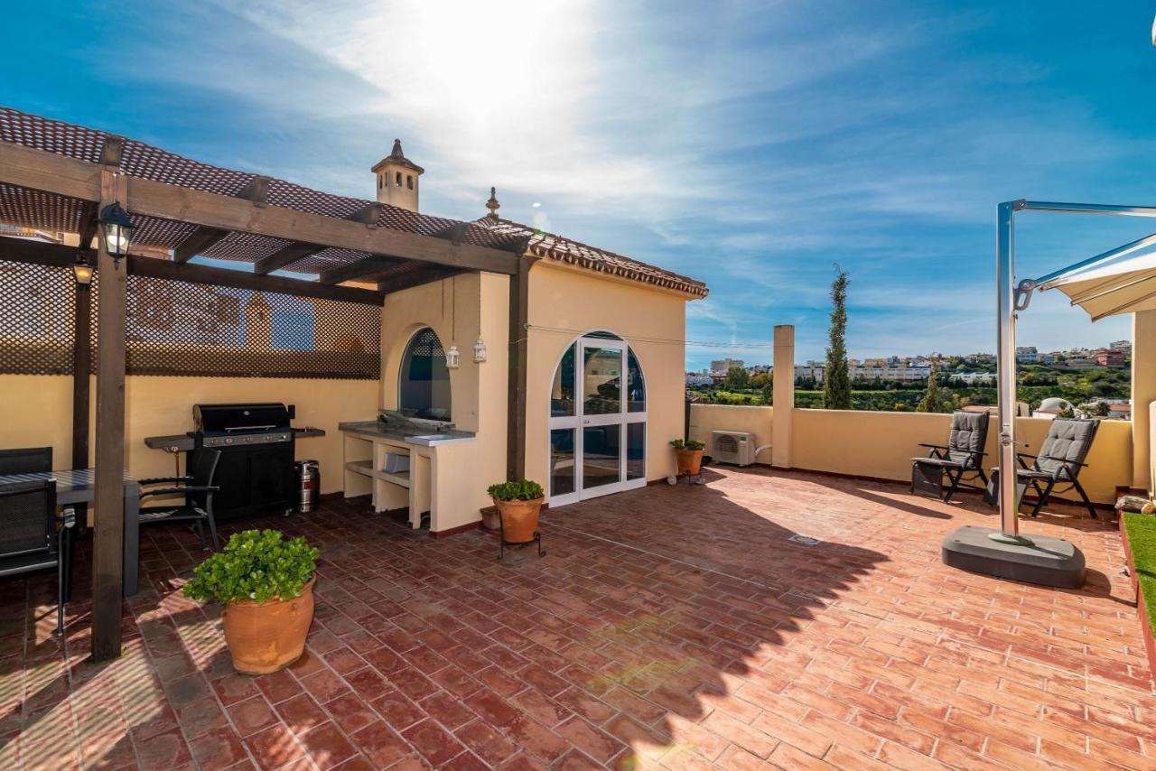 Vb Fantastic 3bdr Duplex With Large Terrace Apartment *