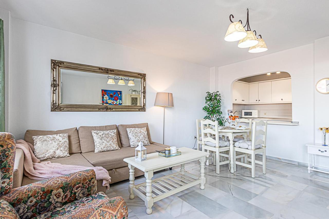 Apartment 797 - Amplio Piso 4 En El Centro De Arroyo De La Miel Benalmádena
