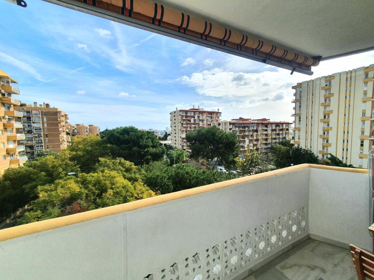 Vive Apartamento Jardines Gamonal, Céntrico Y Tranquilo A 700m De La Playa *