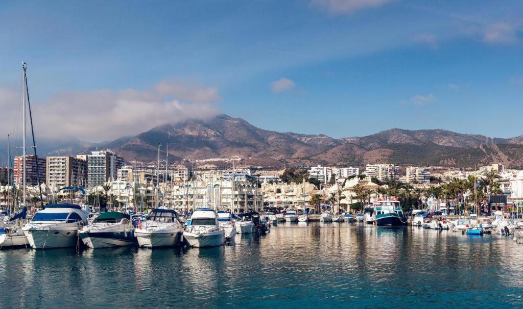 Apartamento Puerto Marina Apartment Benalmadena