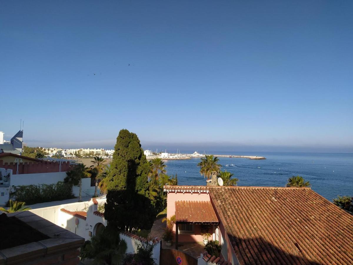 Bonito Al Lado De La Playa Con Vistas Al Mar