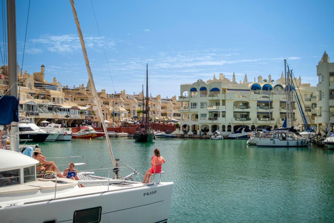 Apartamento Benal Beach, Superb 2 Bedroom 2 Bathroom Front Sleeps 6 Benalmádena