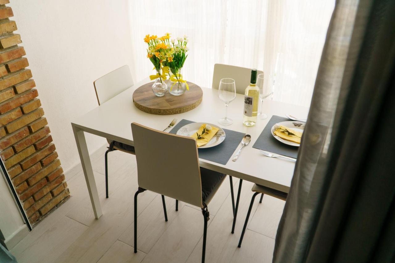 Apartment Aguila Sea View