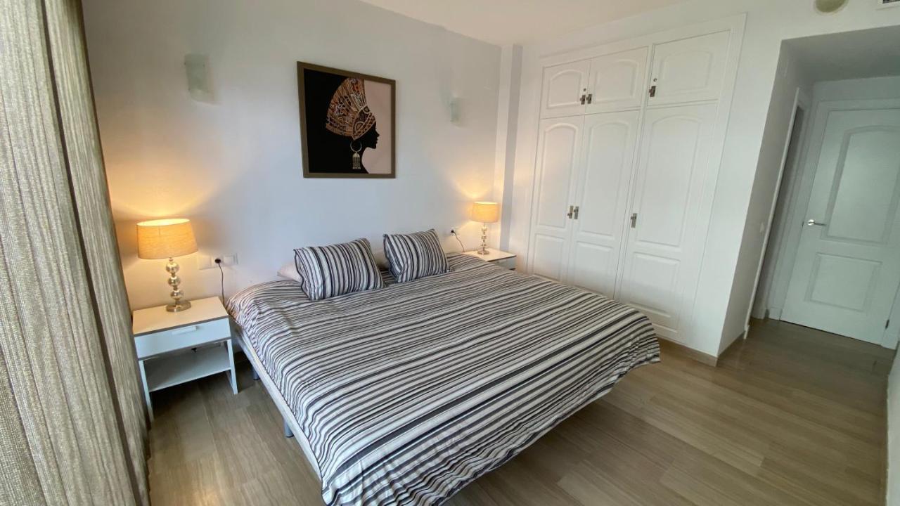 Capaldi Luxury Puerto Marina Apartment