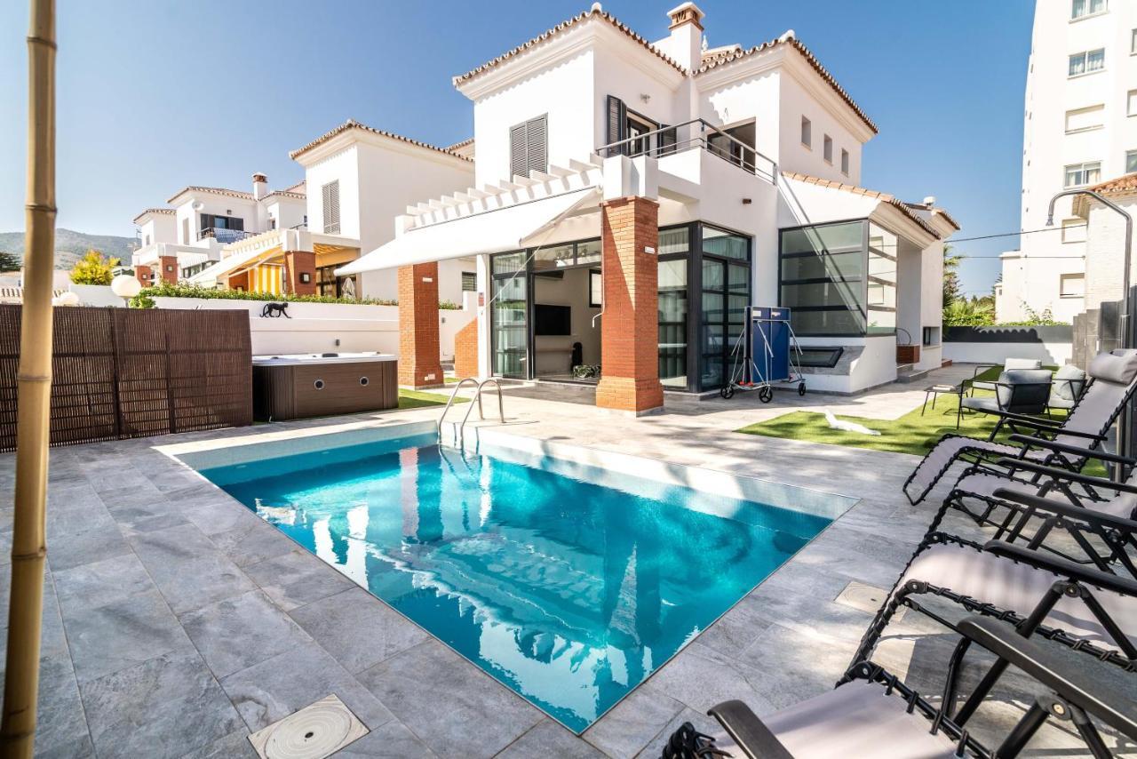 The Jungle - 4bdr Private Pool/jacuzzi/bbq Villa *