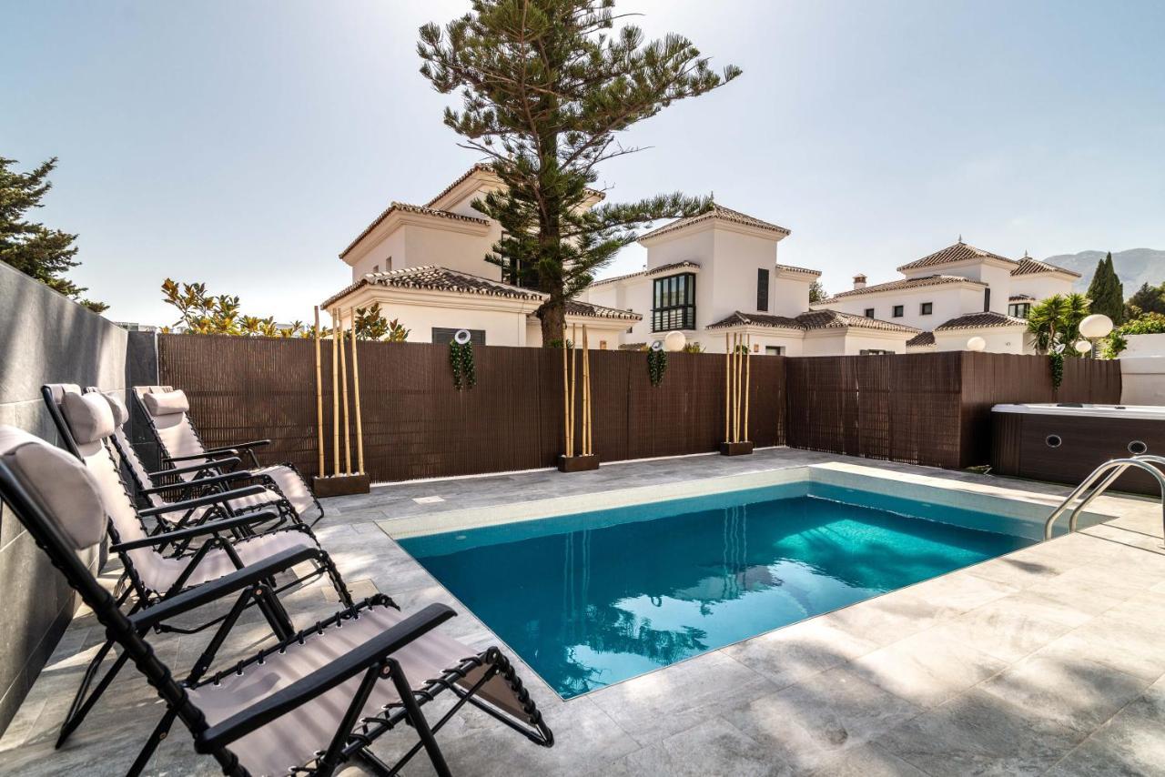 The Jungle - 4bdr Private Pool/jacuzzi/bbq Villa Benalmadena