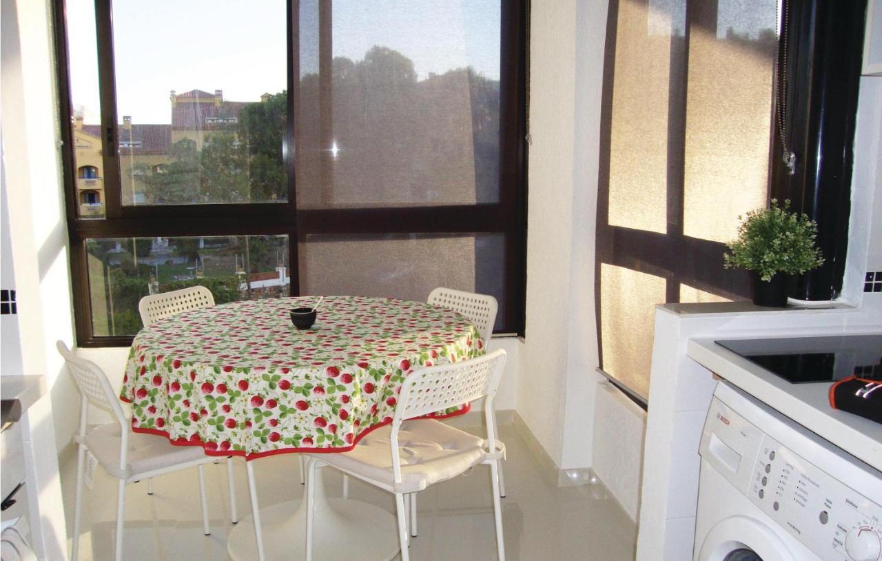 Amazing Apartment In Benalmdena Costa With 1 Bedrooms, Wifi And Outdoor Swimming Pool Benalmadena