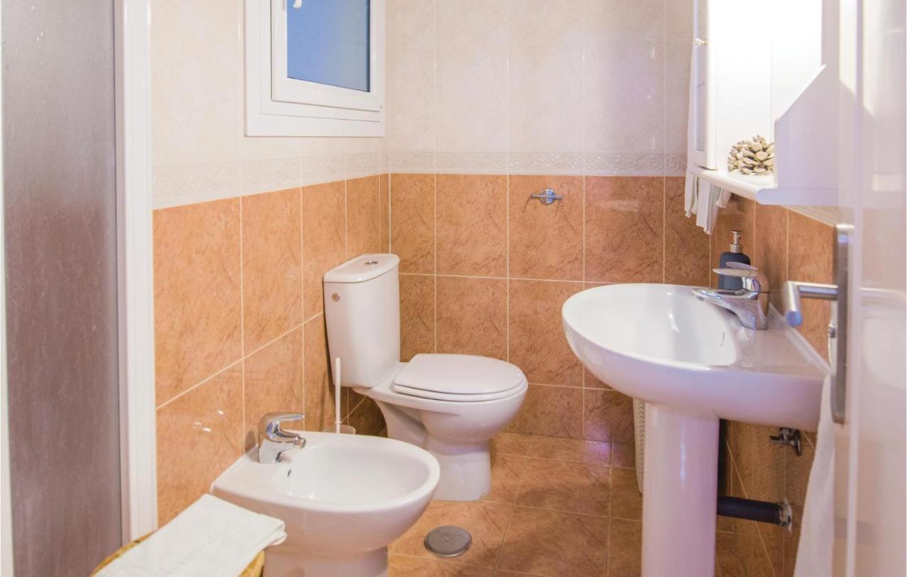 Amazing In Benalmdena With 7 Bedrooms, Wifi&outdoor Swimming Pool Benalmádena