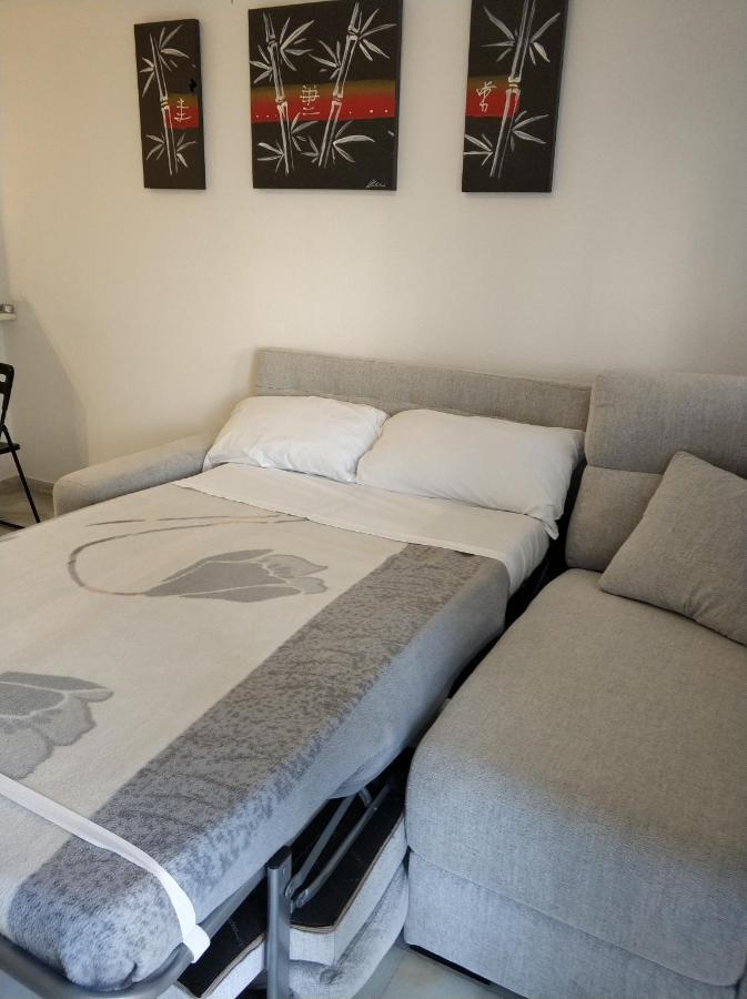 Apartamento De Cinco Plazas En Recinto Muy Tranquilo Cerca Del Mar Benalmádena