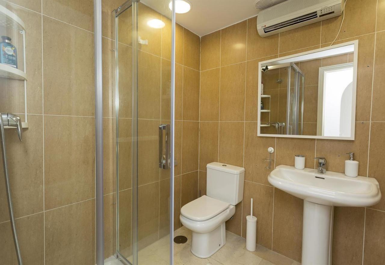 Fabulous Newly Furnished *