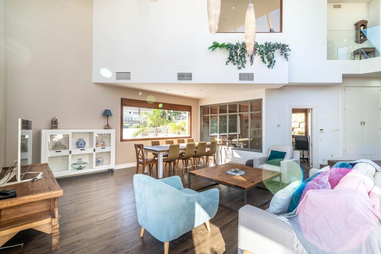 Vb Atlantico 4bdr Luxury With Cinema Villa