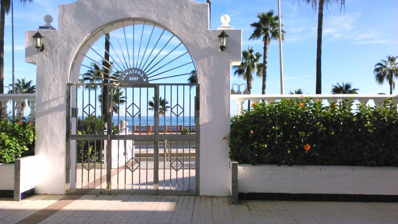 Costamar, Primera Linea De Playa, 3 Dormitorios, 2 Baños, Vistas Al Mar, Internet Wifi Y Garaje, Ideal Parejas Y Familias *