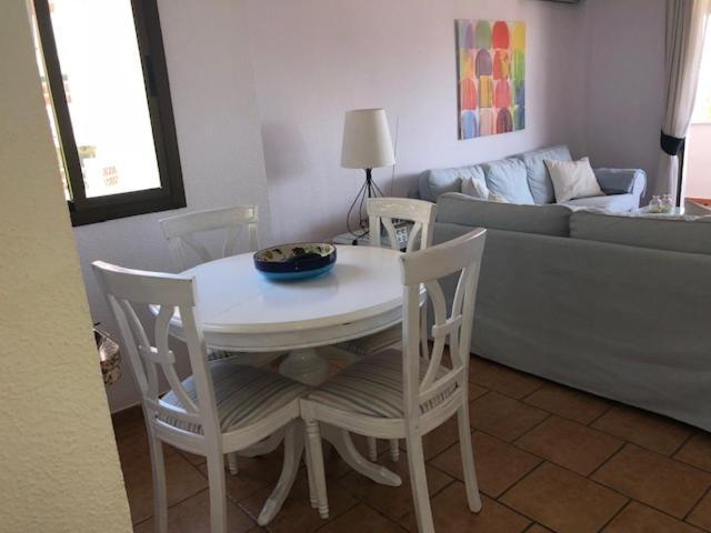 Pueblo Evita. Stunning Sea And Mountain Views, Close To Amneties. Apartment *