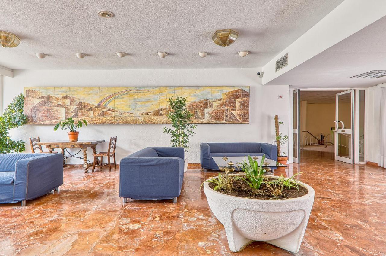 Estudio Deluxe A Estrenar Benalmadena