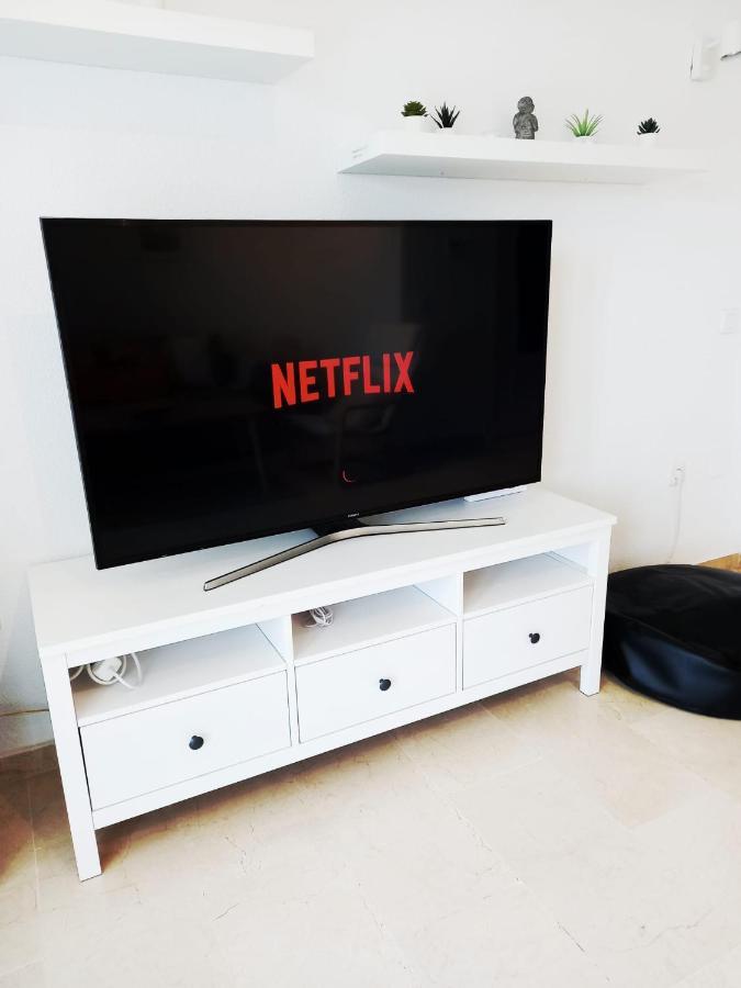 Terraza Vista: Amplio Moderno Con Vistas Exclusivas Benalmadena