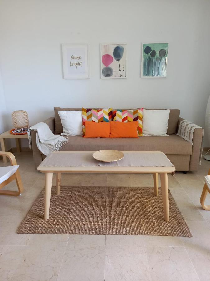 Terraza Vista: Amplio Moderno Con Vistas Exclusivas