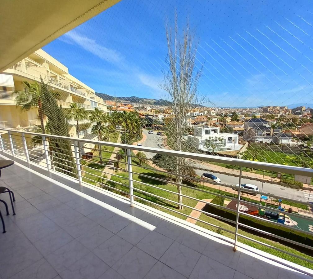 Terraza Vista: Amplio Moderno Con Vistas Exclusivas