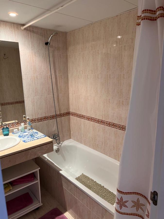 Benalmadena Costa 3 Bedrooms *