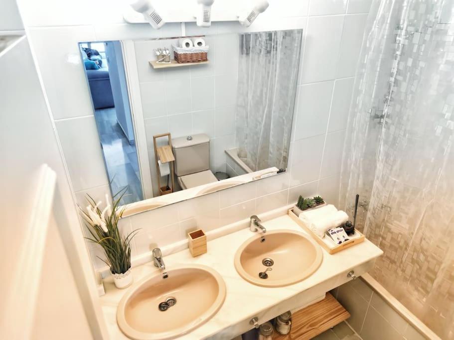 Maika Benalsun Pueblo Evita Apartment