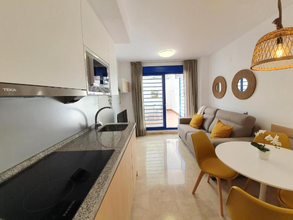 Con Parking Con Piscina Junto A La Playa Apartment *