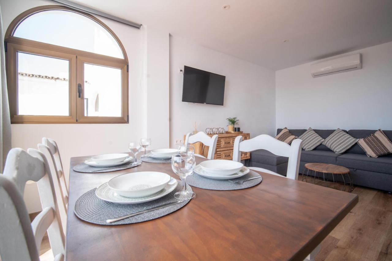 Freshly Renovated, Modern Penthouse Pueblo Evita! *