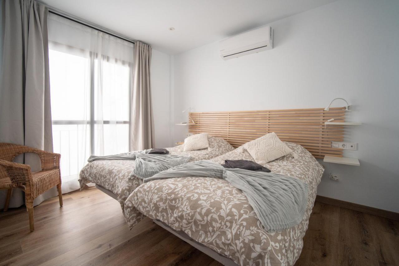 Freshly Renovated, Modern Penthouse Pueblo Evita!