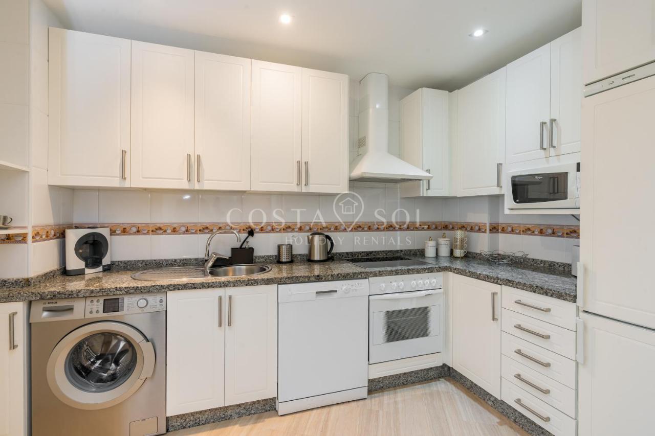 Apartment Malaga Puerto Marina Costa Sol