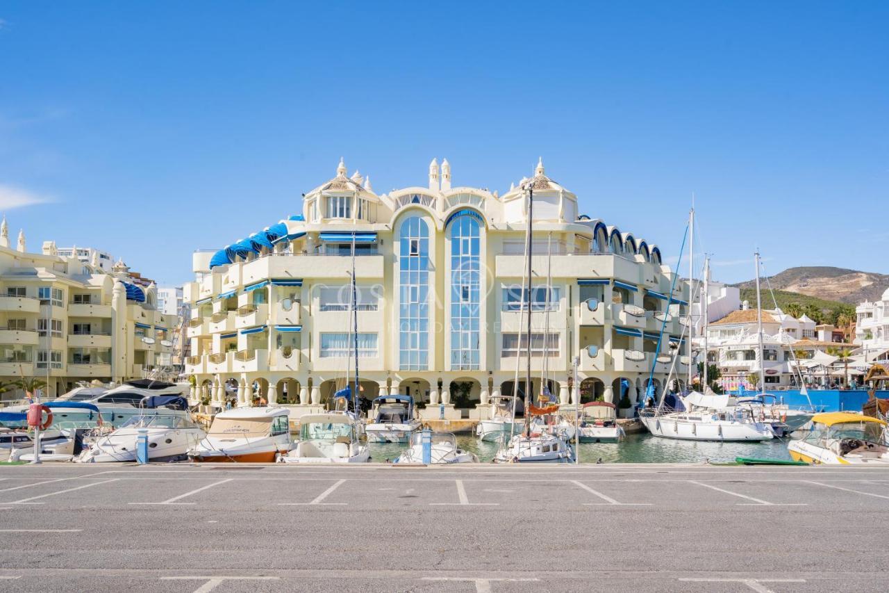 Apartment Malaga Puerto Marina Costa Sol *