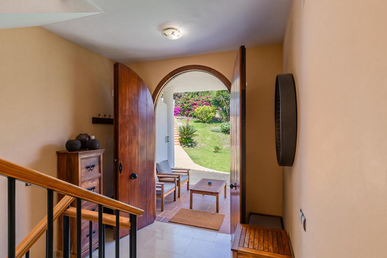 Tranquil 2 Bed With Private Pool + Sea View!