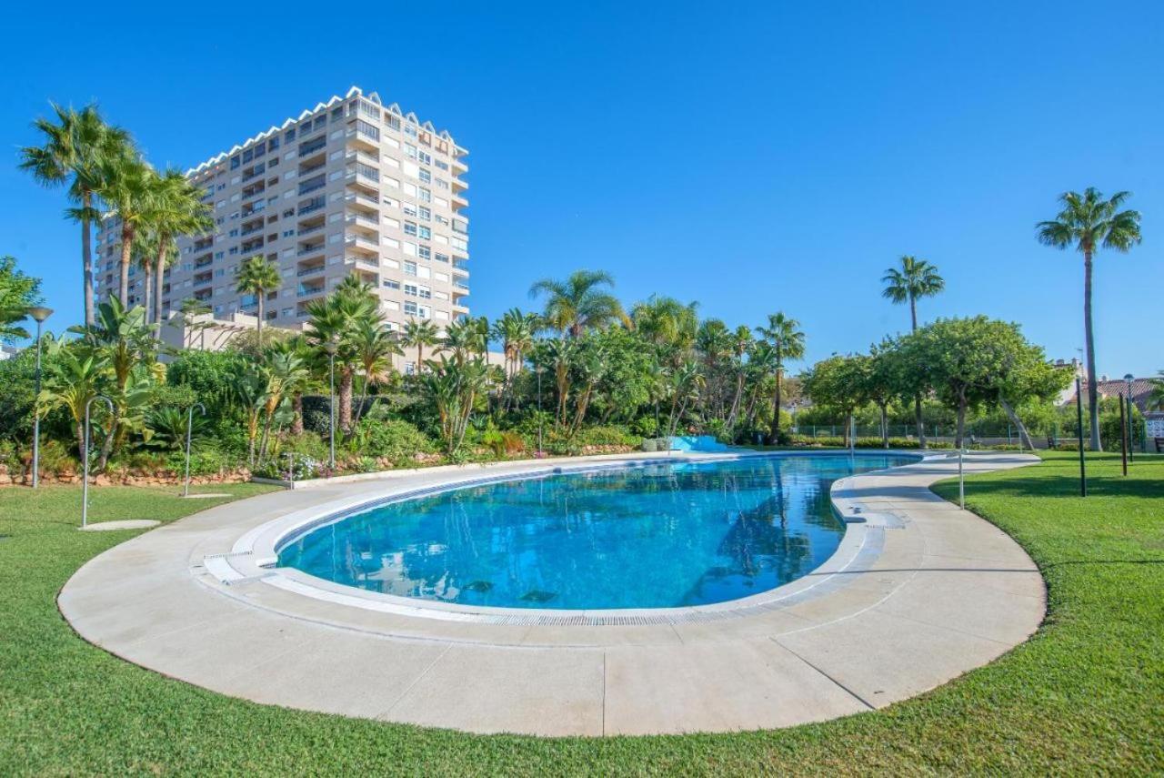 And Pool Holidays At The Grand Coloso * Benalmadena