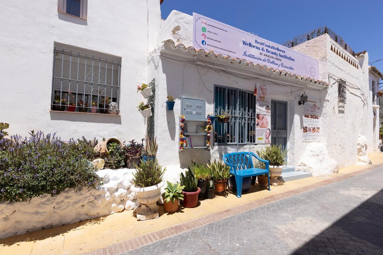 098 Traditional 2 Bed Pueblo Townhouse With Private Terrace Holiday home