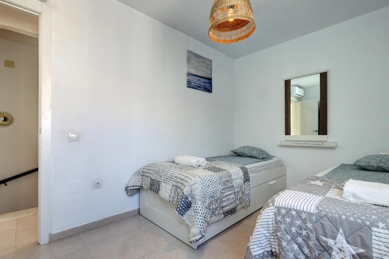 098 Traditional 2 Bed Pueblo Townhouse With Private Terrace * Benalmadena